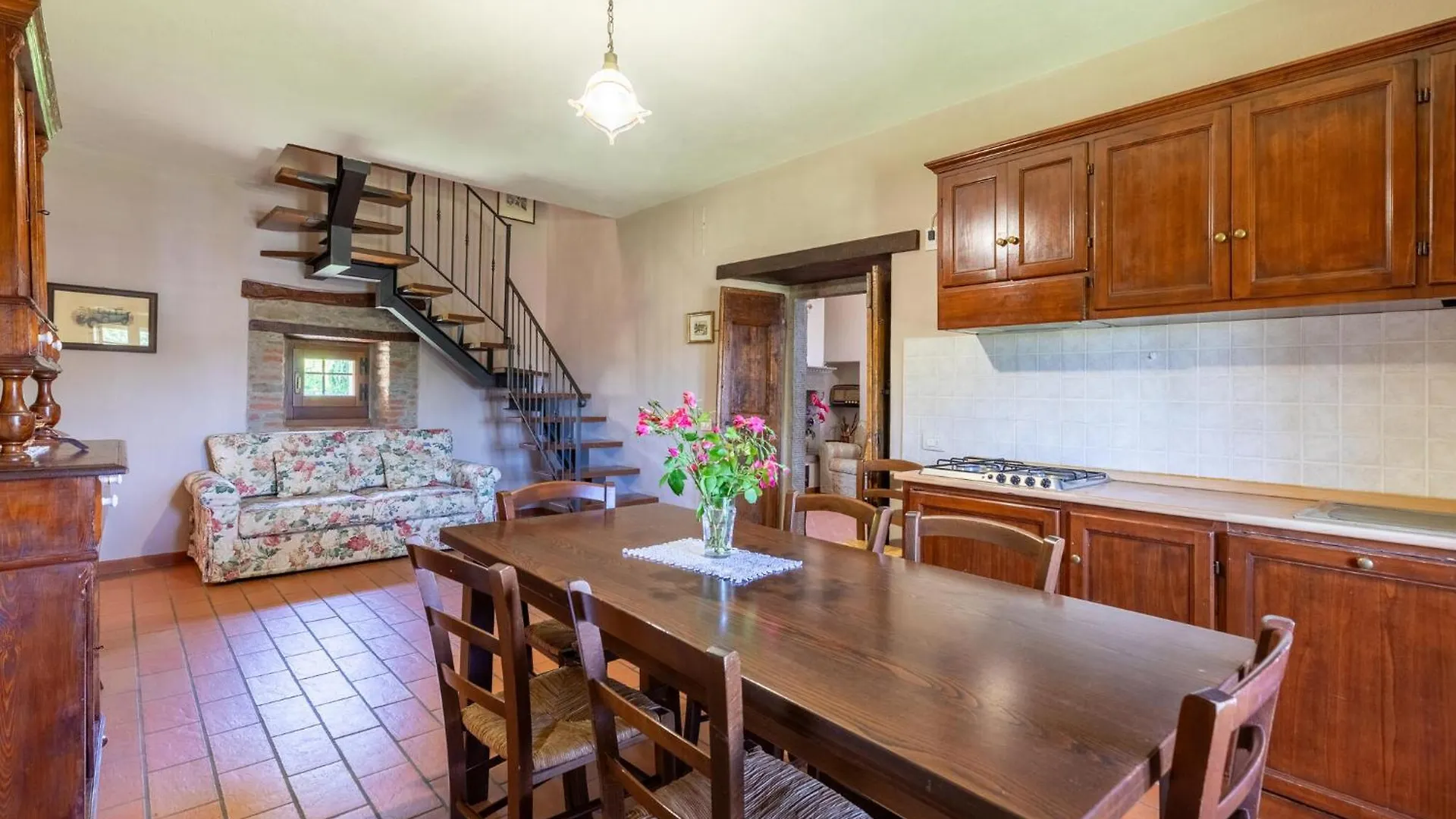 Cozy Home In Cortona With Outdoor Swimming Pool イタリア